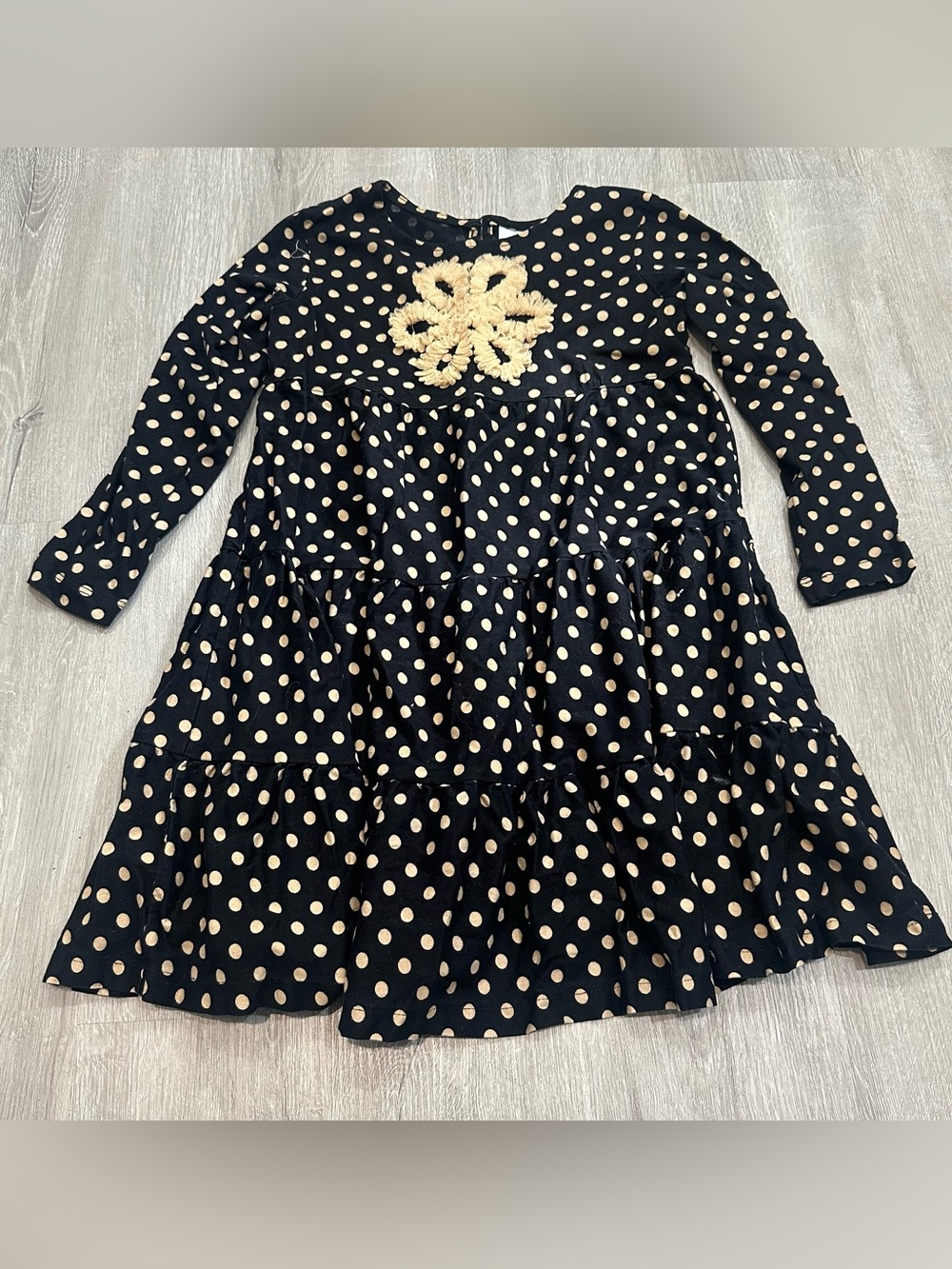 Hanna Andersson Black Polka Dot Tiered Dress with Flower 120 Girls 6/7